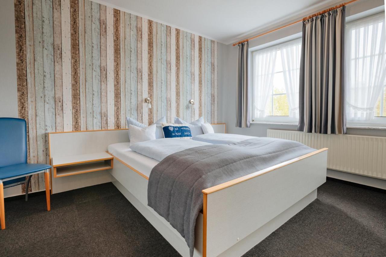 Hotel Schiffer Bensersiel Esterno foto